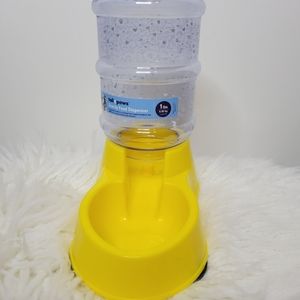 Yellow - X-Small Gravity Food dispenser